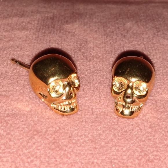 3D Gold Skull Post Earrings Statement Stud Gothic Metal Biker Small Punk Skulls - Picture 9 of 12
